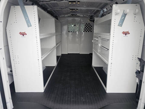 2025 Chevrolet Express 2500