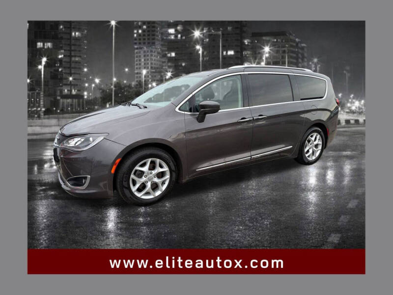 2018 Chrysler Pacifica Touring L Plus