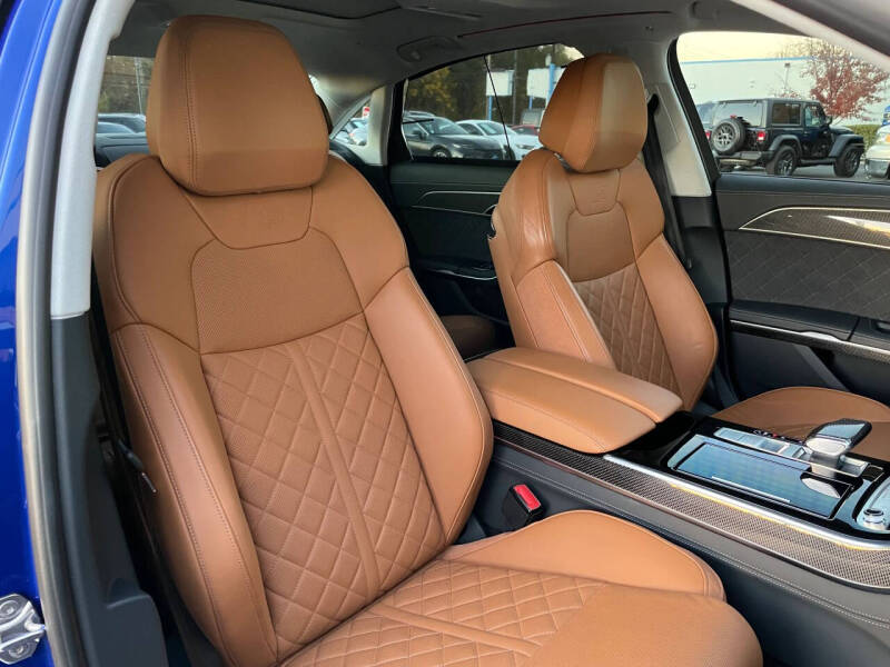 2023 Audi S8 4.0T quattro