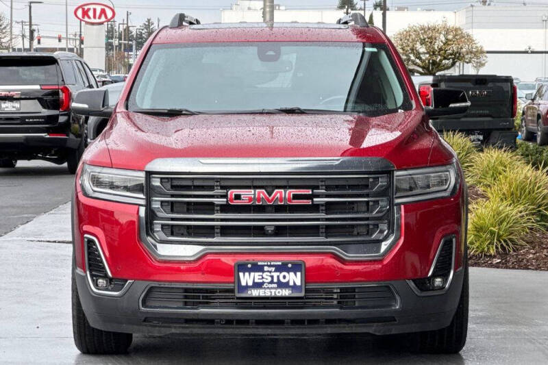 2022 GMC Acadia AT4