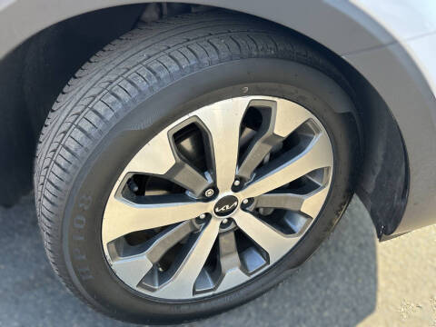 2022 Kia Telluride S