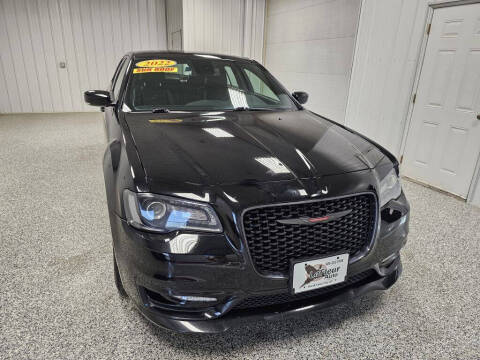 2022 Chrysler 300 for sale at LaFleur Auto Sales in North Sioux City SD