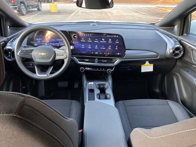 2026 Chevrolet Equinox EV LT 1