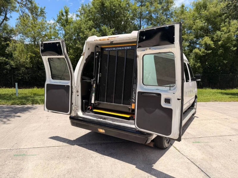 2006 Ford E-Series E-250
