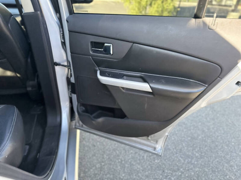 2011 Ford Edge Sport