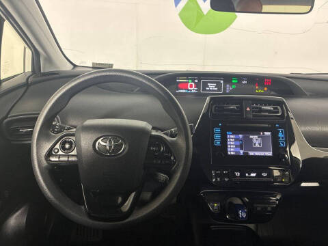 2019 Toyota Prius LE AWD-e