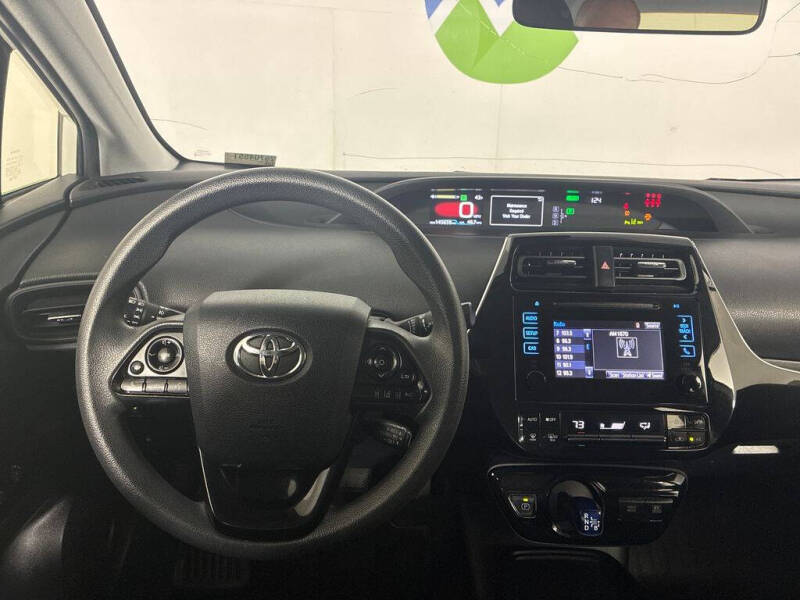 2019 Toyota Prius LE AWD-e