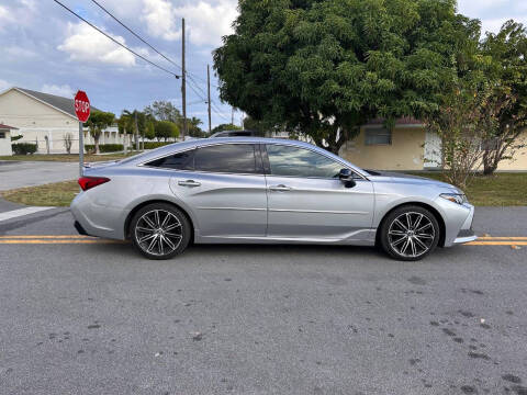 2020 Toyota Avalon XSE