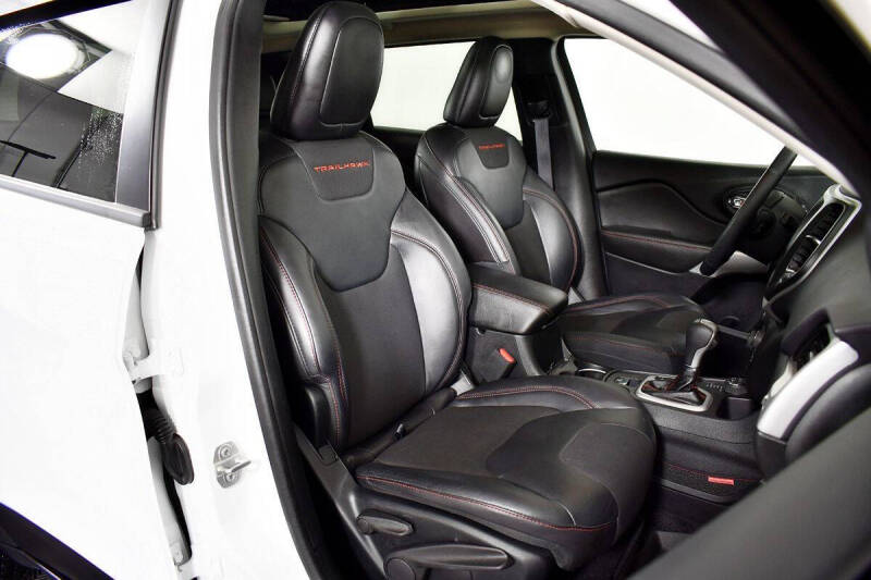 2017 Jeep Cherokee Trailhawk