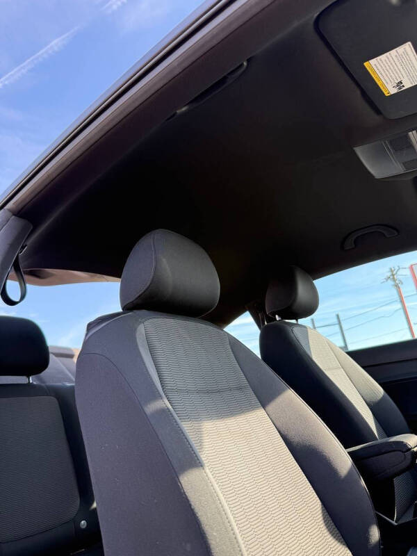 2013 Volkswagen Beetle 2.5L Entry PZEV