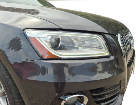 2016 Audi Q5 2.0T quattro Premium Plus