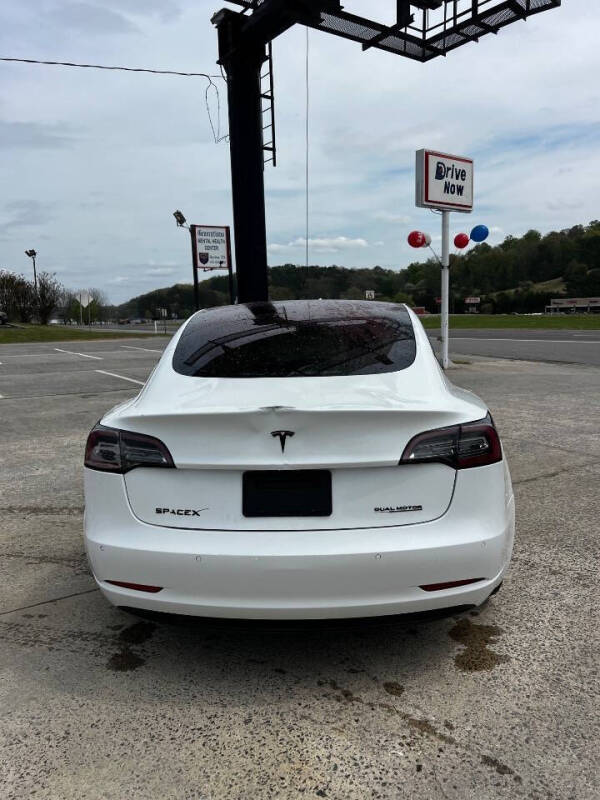 2018 Tesla Model 3 Long Range