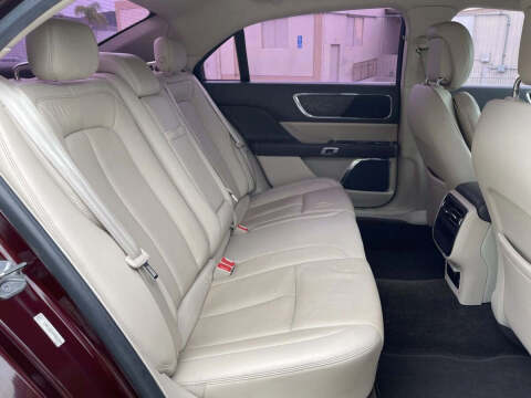 2017 Lincoln Continental Select