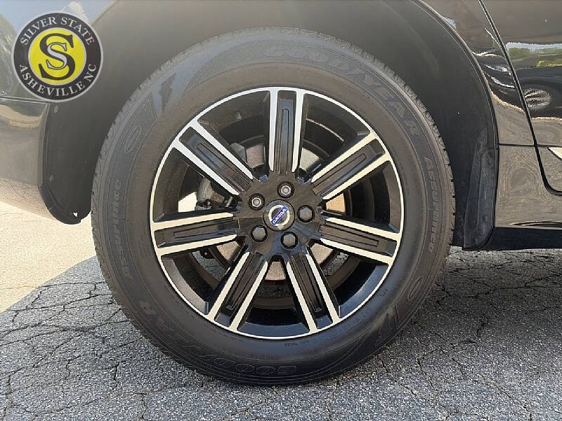 2017 Volvo XC60 T5 Dynamic