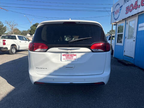 2018 Chrysler Pacifica Touring L