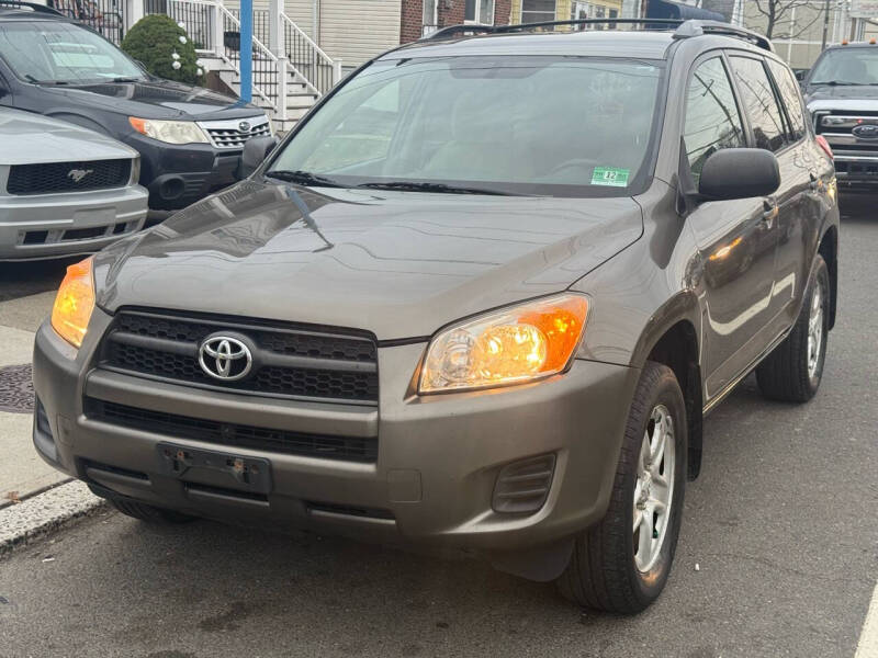 2011 Toyota RAV4 Base photo 4