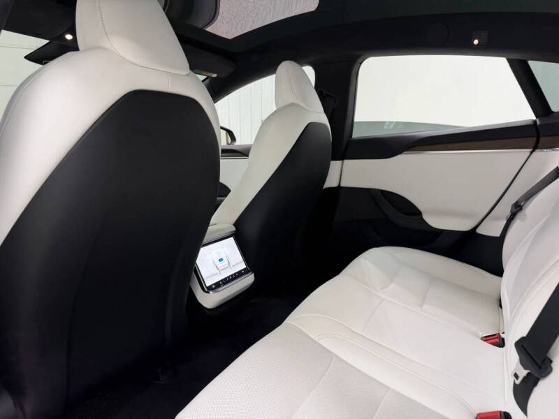 2023 Tesla Model S Standard Range