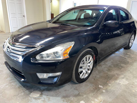 2015 Nissan Altima for sale at Safe Trip Auto Sales in Dallas TX