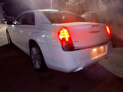 2013 Chrysler 300