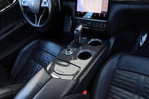 2022 Maserati Quattroporte Modena