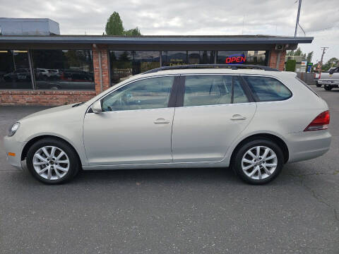 2010 Volkswagen Jetta for sale at AUTOTRACK INC in Mount Vernon WA