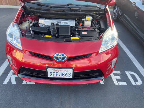 2014 Toyota Prius Two