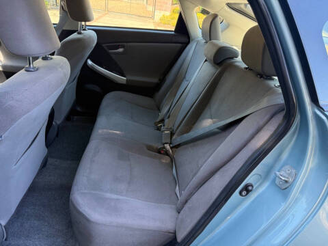 2015 Toyota Prius Three