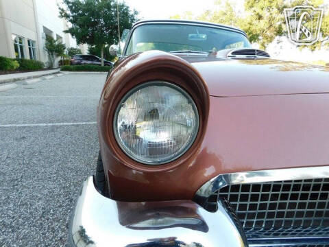 1957 Ford Thunderbird