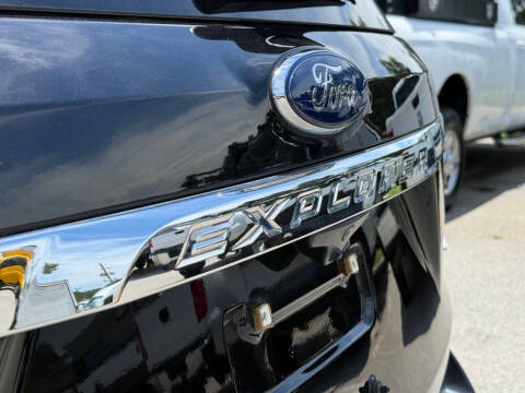 2019 Ford Explorer