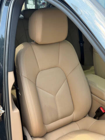 2023 Porsche Macan