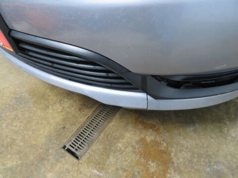 2016 Chrysler 200 LX