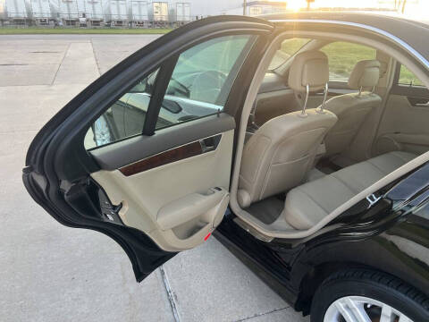 2009 Mercedes-Benz C-Class