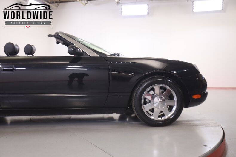 2002 Ford Thunderbird Deluxe