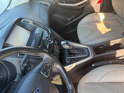 2015 Ford Focus Titanium