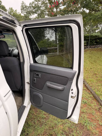 2004 Nissan Frontier SC-V6