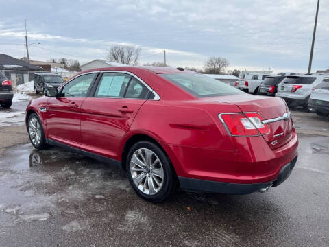 2011 Ford Taurus Limited