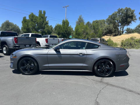 2022 Ford Mustang EcoBoost