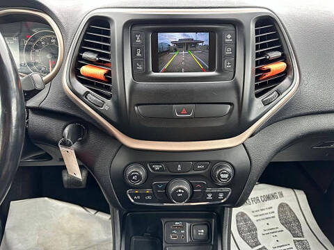 2018 Jeep Cherokee Latitude