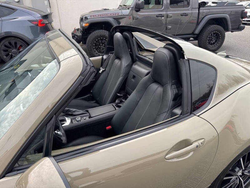 2024 Mazda MX-5 Miata RF Grand Touring