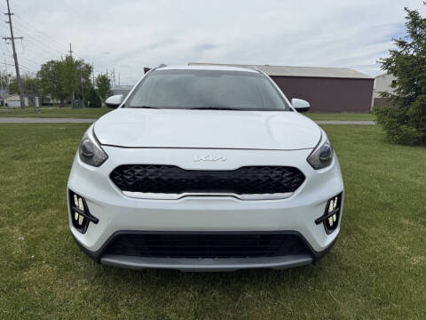 2022 Kia Niro LX