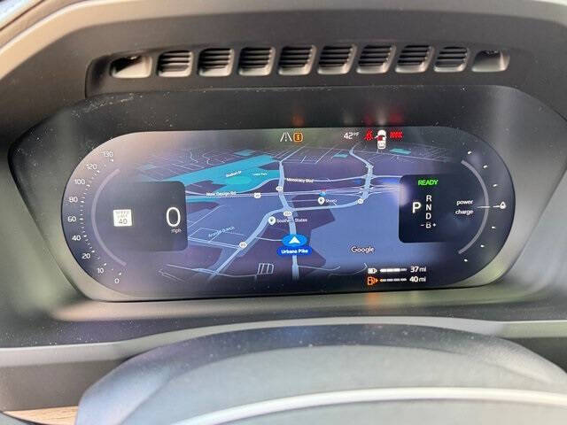 2026 Volvo XC90 T8 Plus 7P