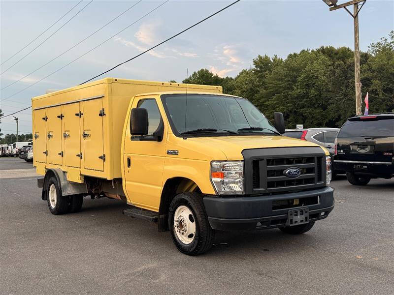 2019 Ford E-Series E-450 SD