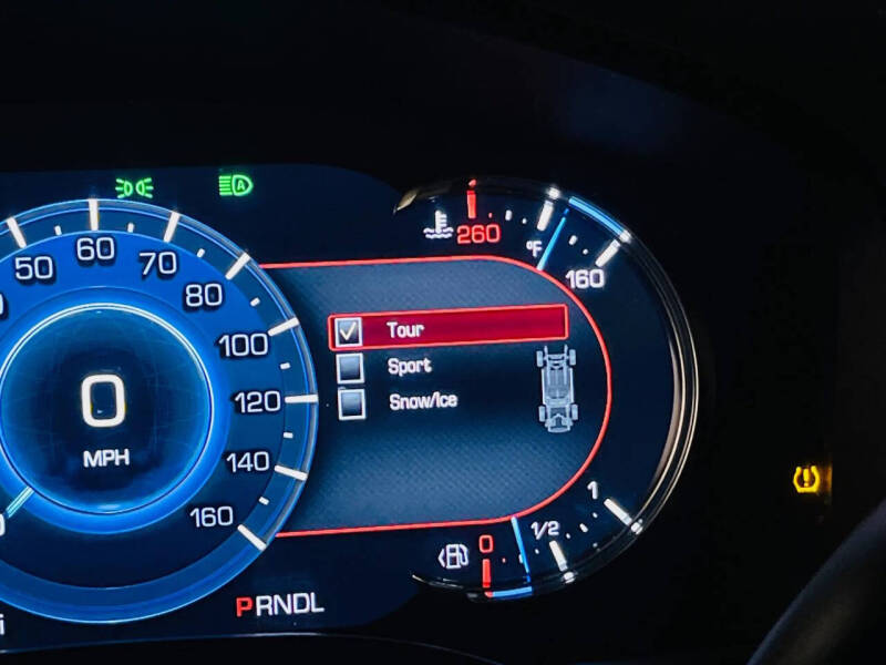 2018 Cadillac Escalade Premium Luxury