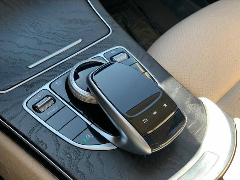 2017 Mercedes-Benz C-Class