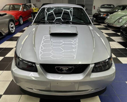 2002 Ford Mustang GT Deluxe