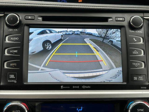 2016 Toyota Highlander Limited Platinum