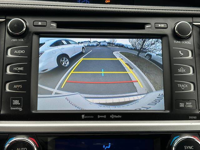 2016 Toyota Highlander Limited Platinum