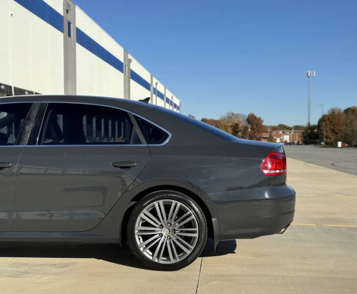 2015 Volkswagen Passat 1.8T Sport