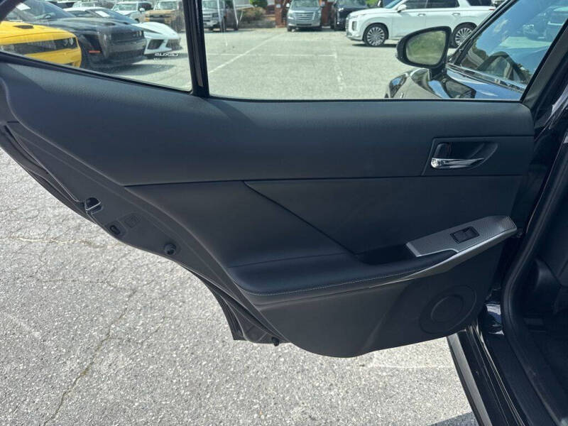 2016 Lexus IS 200t
