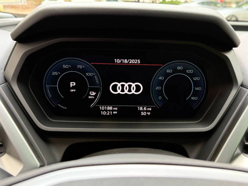 2024 Audi Q4 e-tron quattro Prestige 50